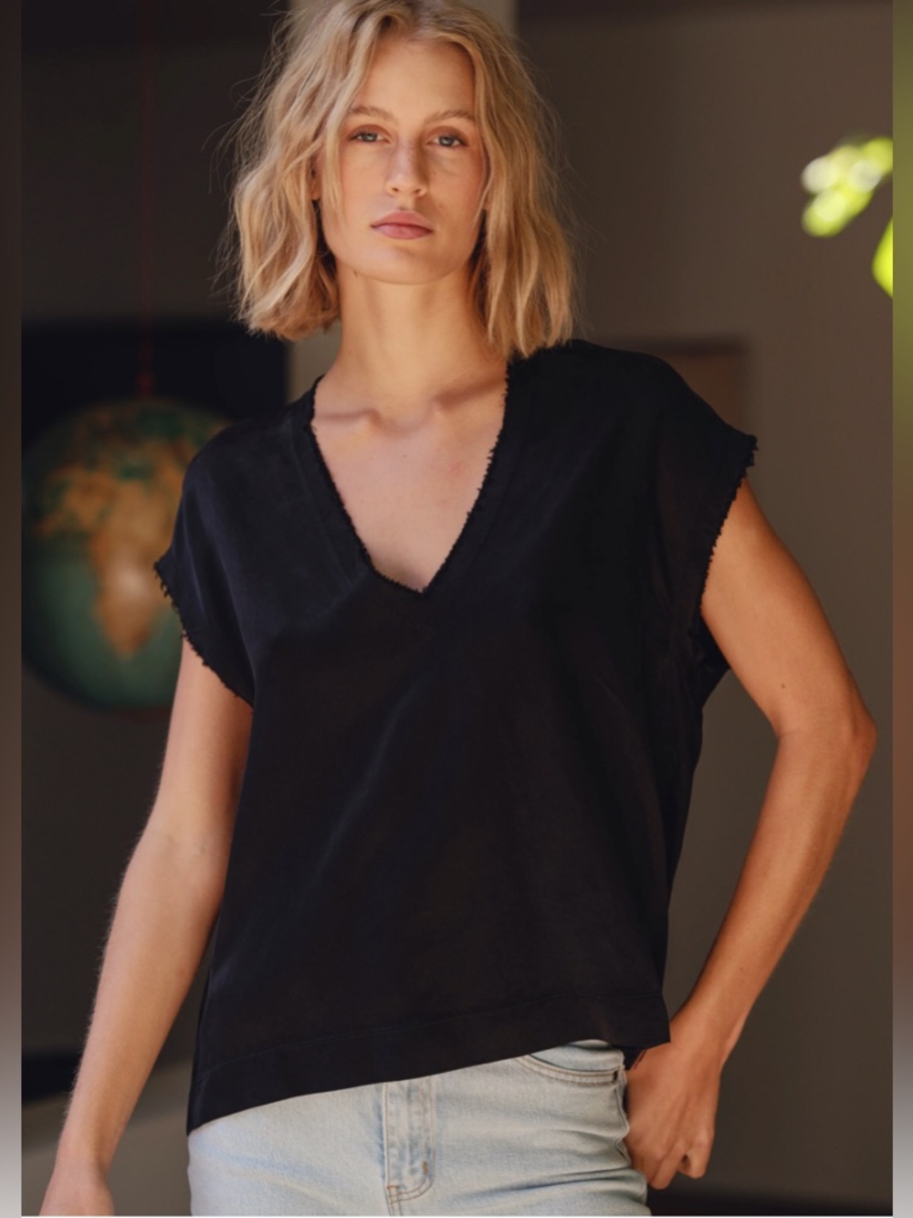 Cali James Tee V neck raw edge cupro  soft effortless relaxed fit